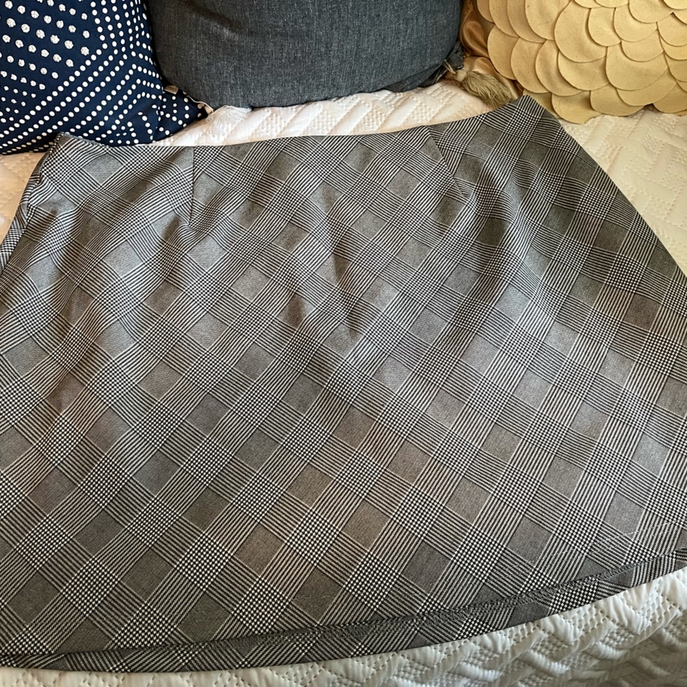 Plaid mini-skirt